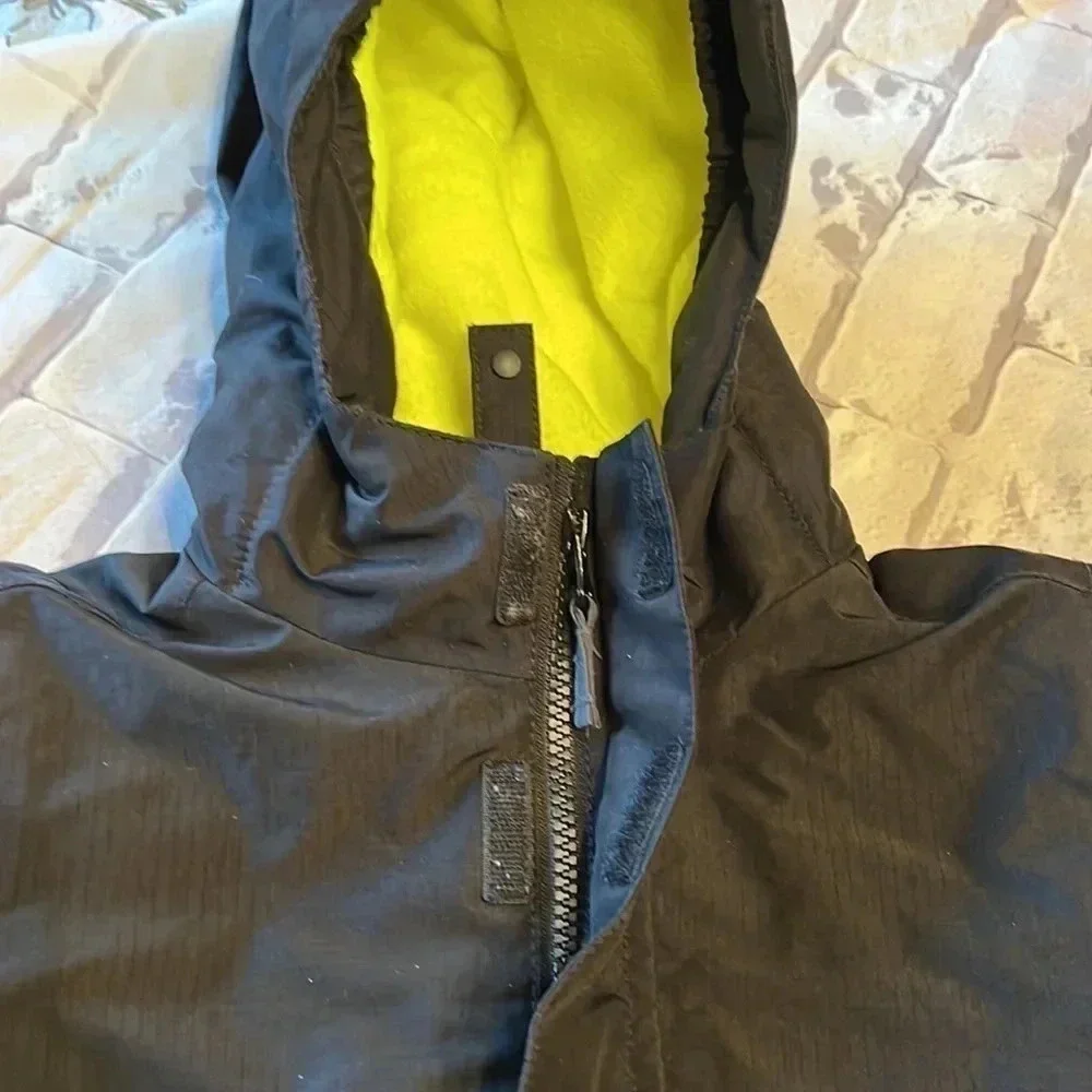 THE CHILDRENS  PLACE winter jacket size 4